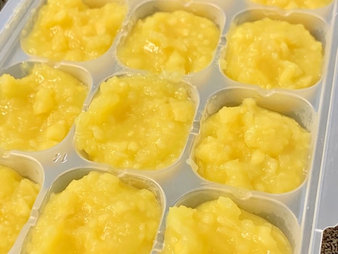 【離乳食】中期〜モグモグさつまいも【ぶんぶん】